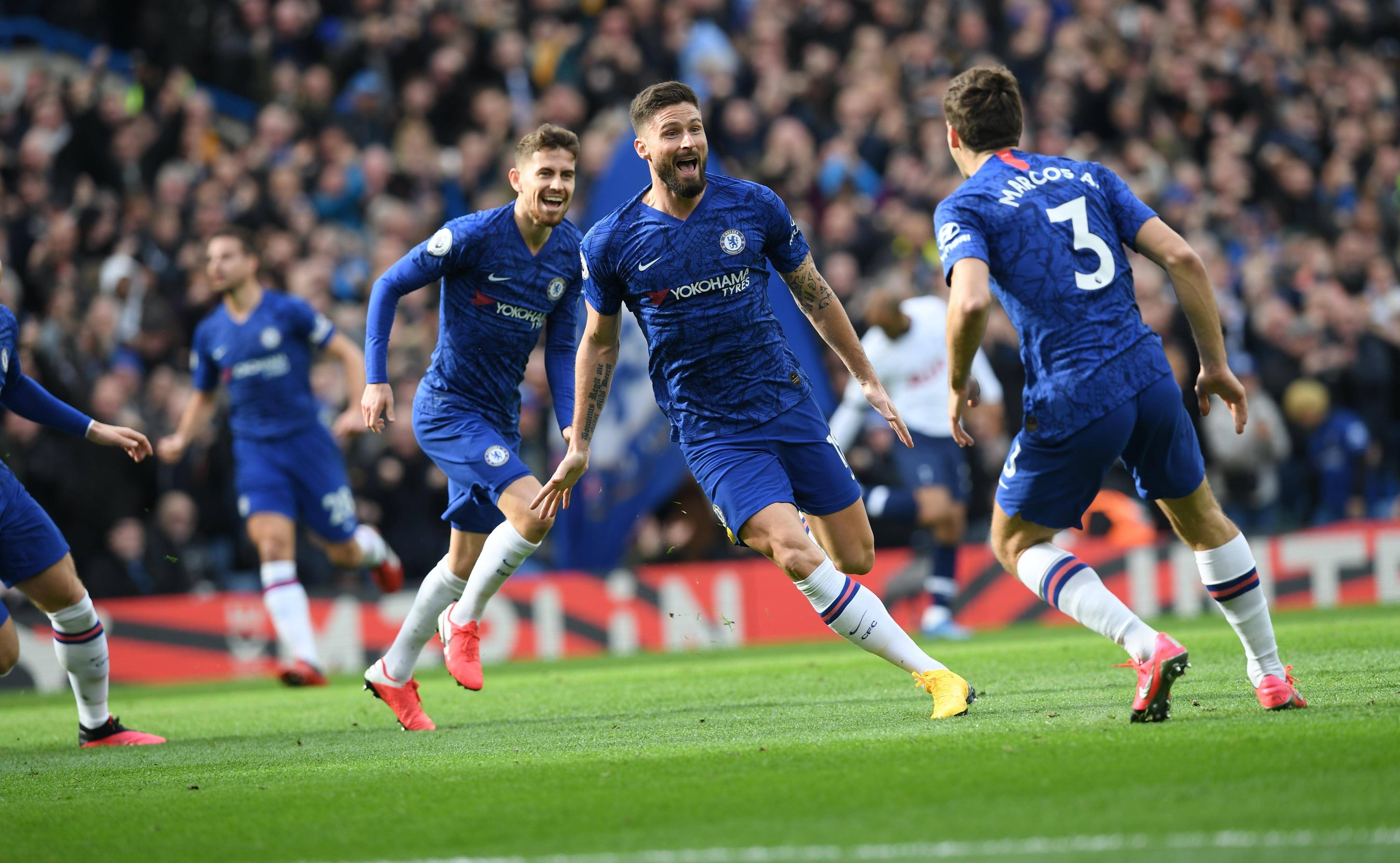 半场战报：斯洛伐克0-0北爱尔兰，双方破门乏术